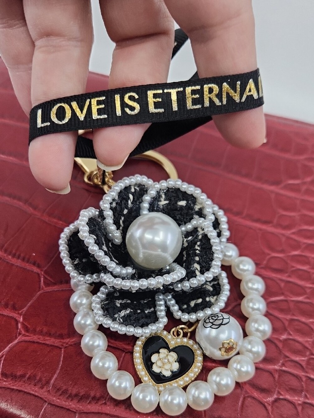 Faux Pearl & Black Camellia Flower Keychain Handbag Charm